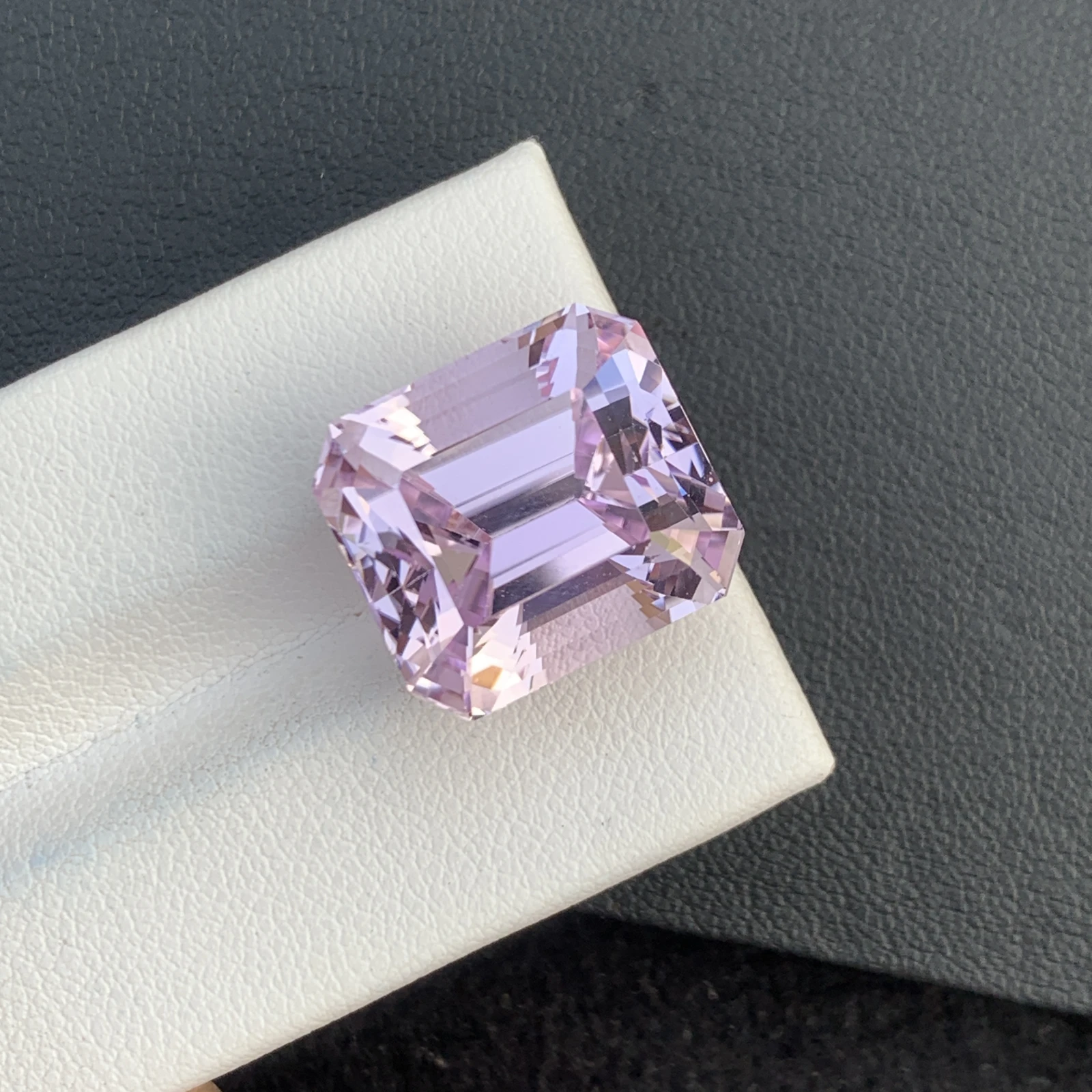 27.23ct Natural Pink Kunzite Faceted Octagon Loose Gemstone For Jewelry Making — view 2